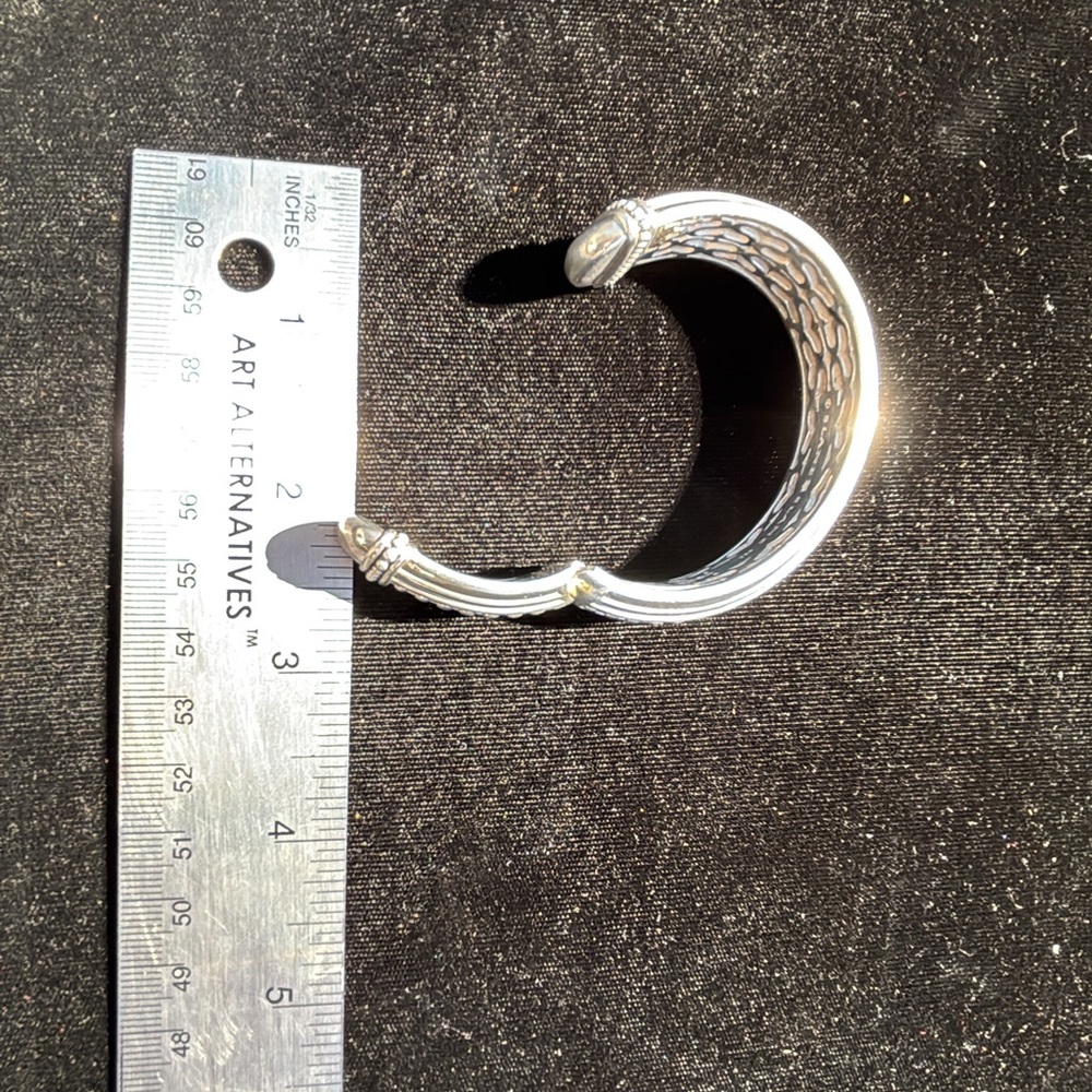 SLANE & SLANE STERLING SILVER CUFF BRACELET ( SMALL SIZE ) - Picture 11 of 17